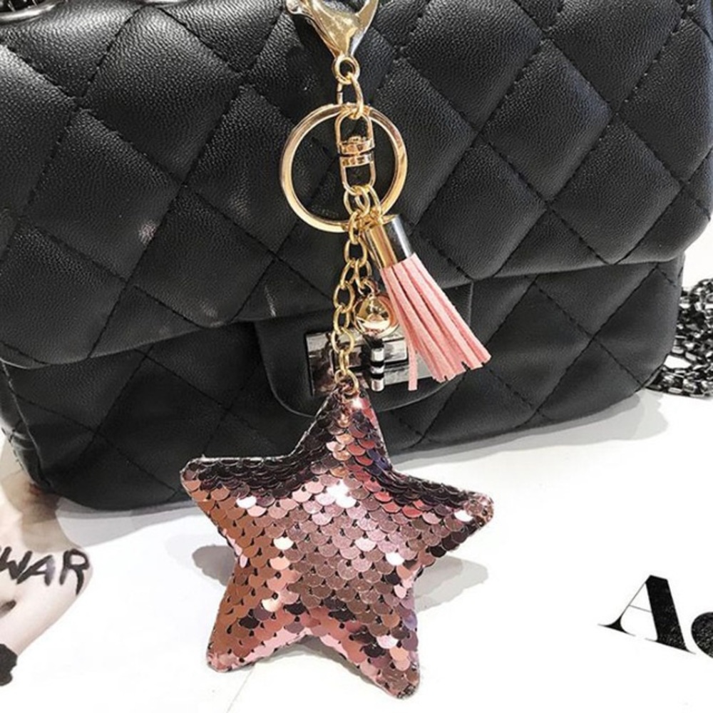 Keychains Star with Tassel - Picture 2 of 3